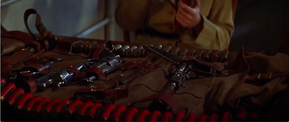 The Mummy filmindeki Schrade Manila Balisong