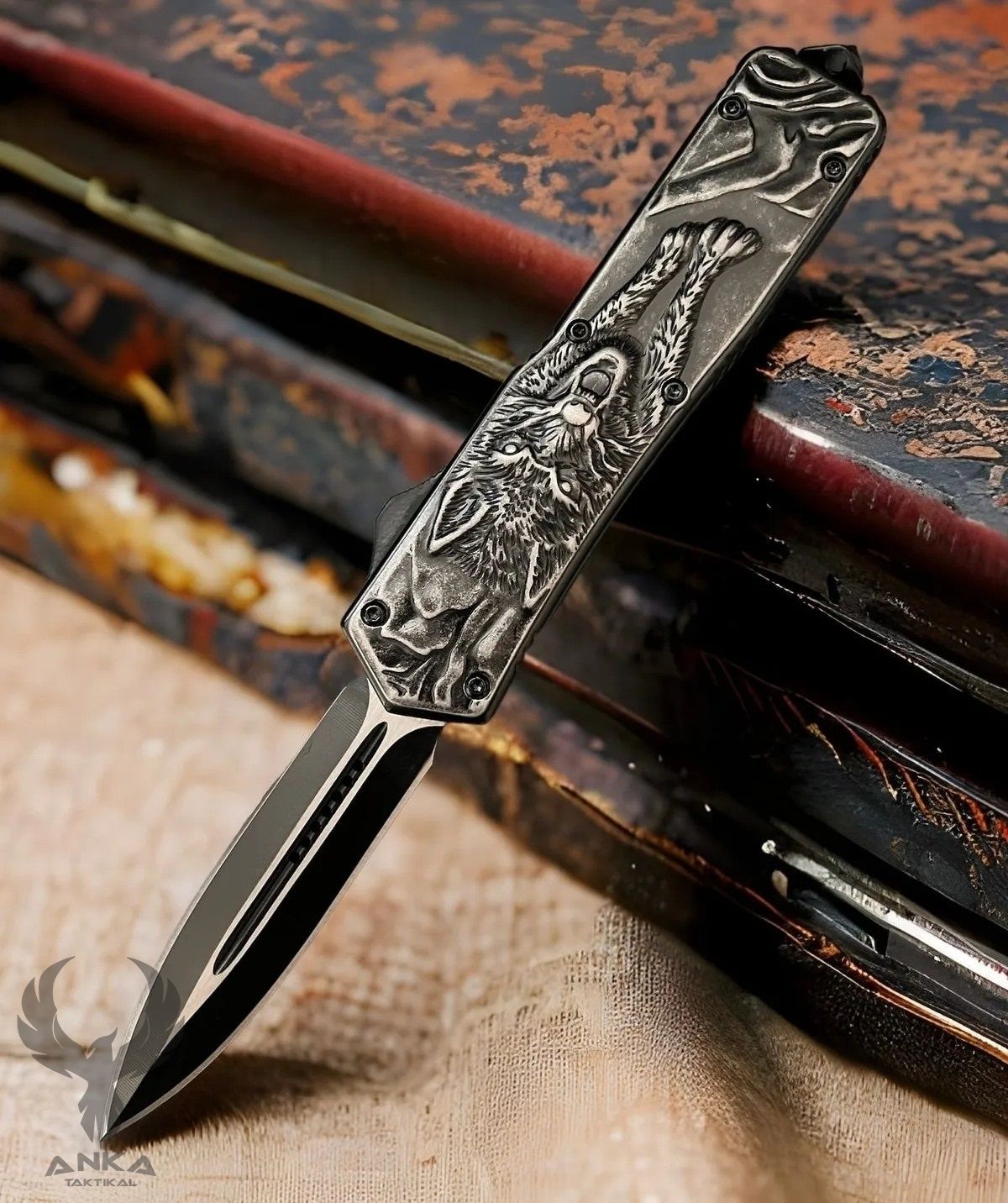 Microtech Wolf Kurt Figürlü Bıçak